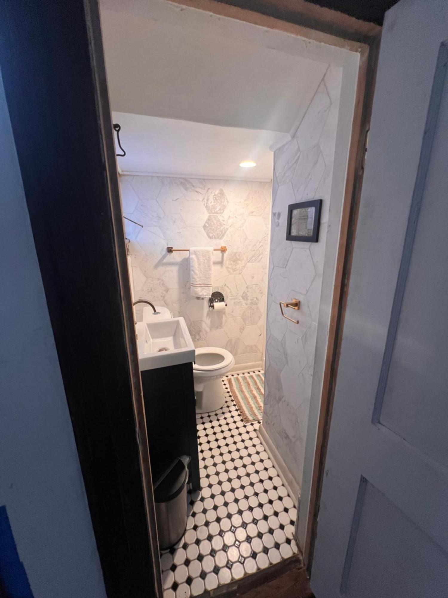 5 Bedroom Downtown Savannah Ga Exterior photo