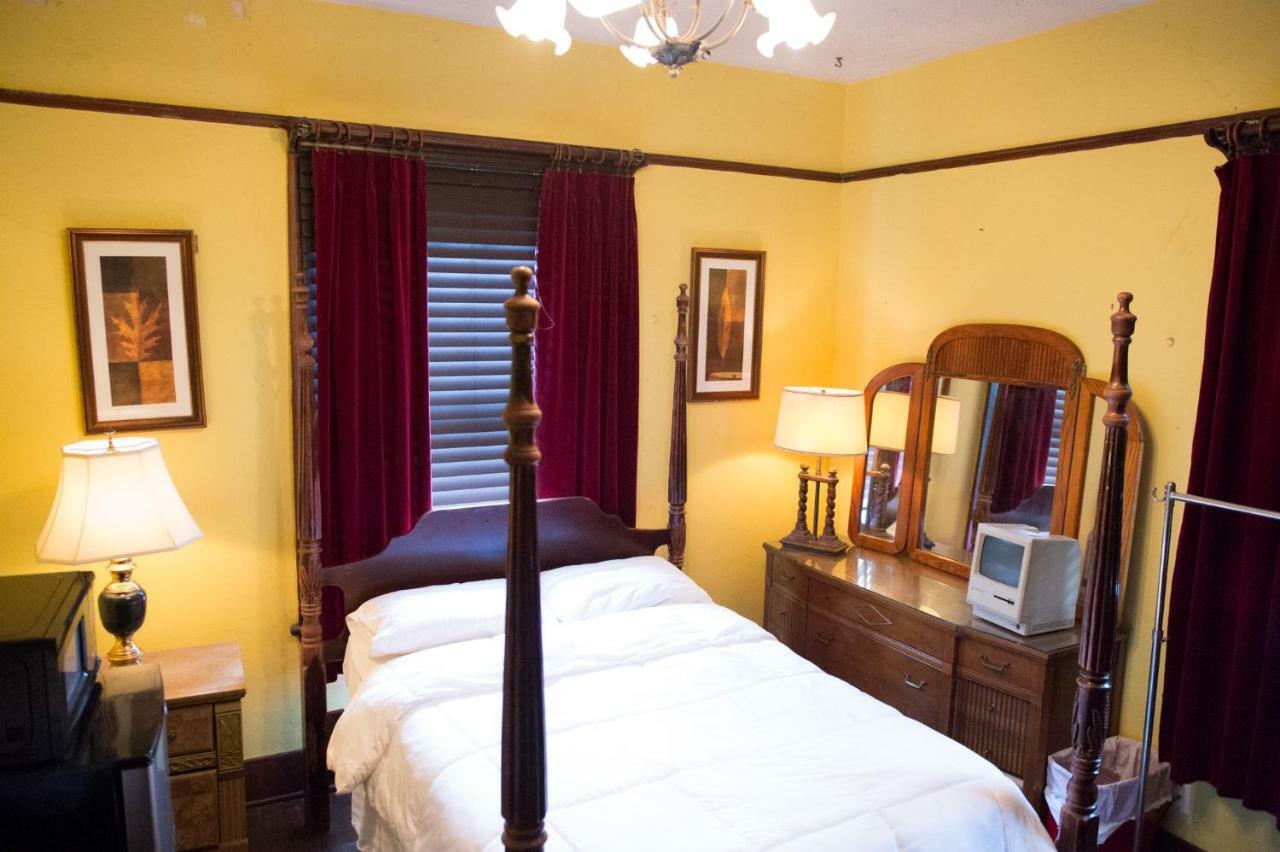 5 Bedroom Downtown Savannah Ga Exterior photo
